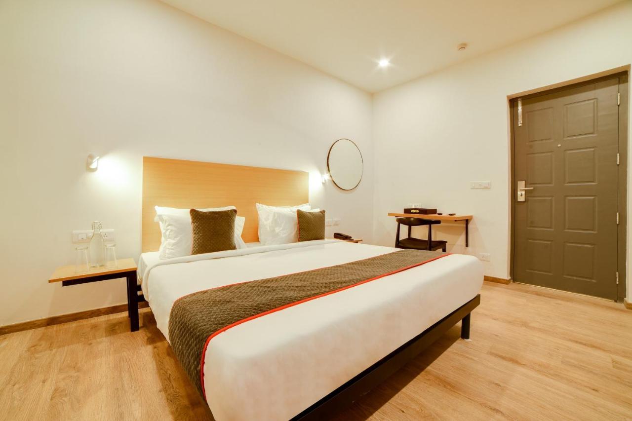 Super Townhouse Hosur Main Road Bommanahalli Near Gopalan Innovation Mall Bangalore Esterno foto