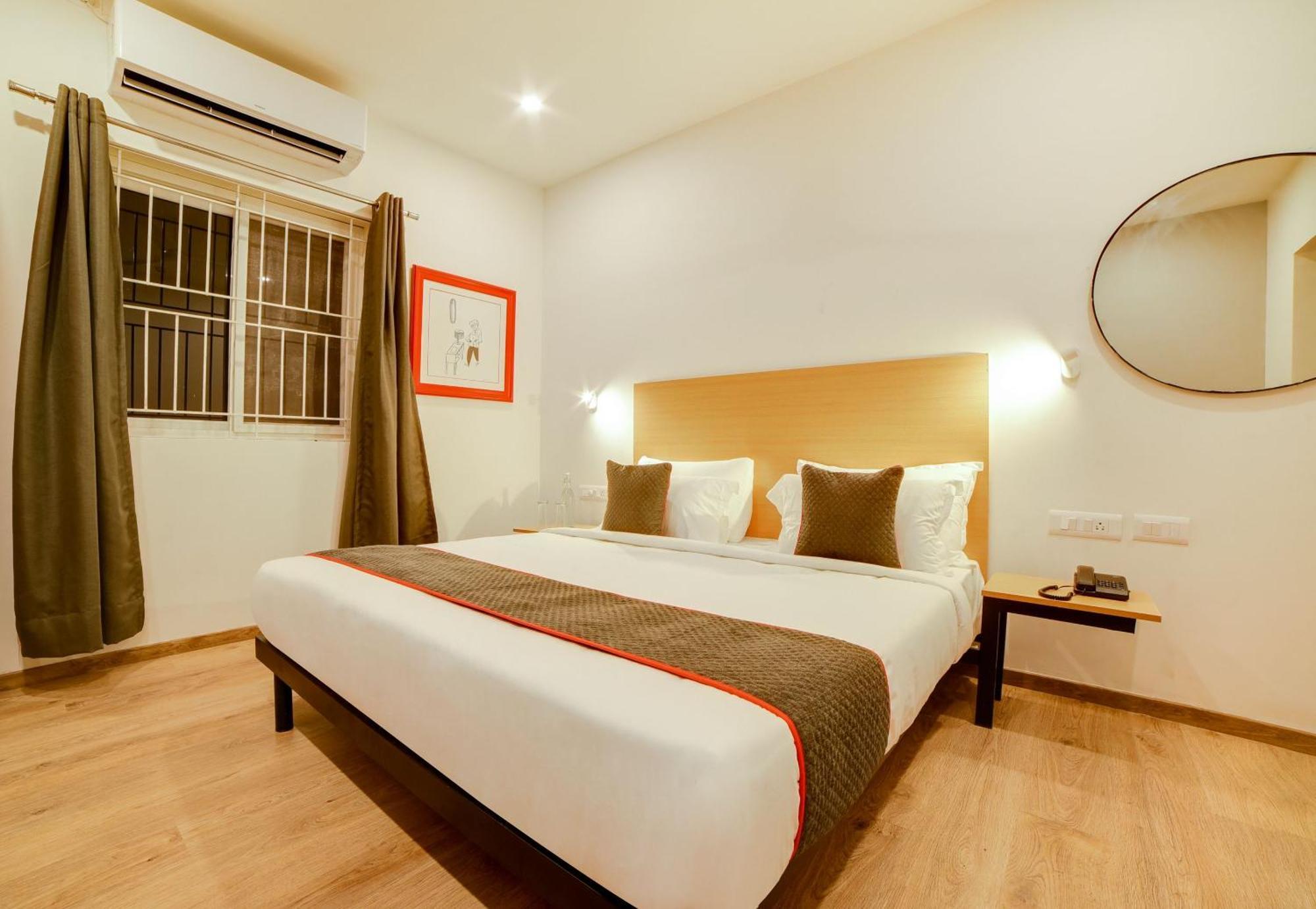 Super Townhouse Hosur Main Road Bommanahalli Near Gopalan Innovation Mall Bangalore Esterno foto