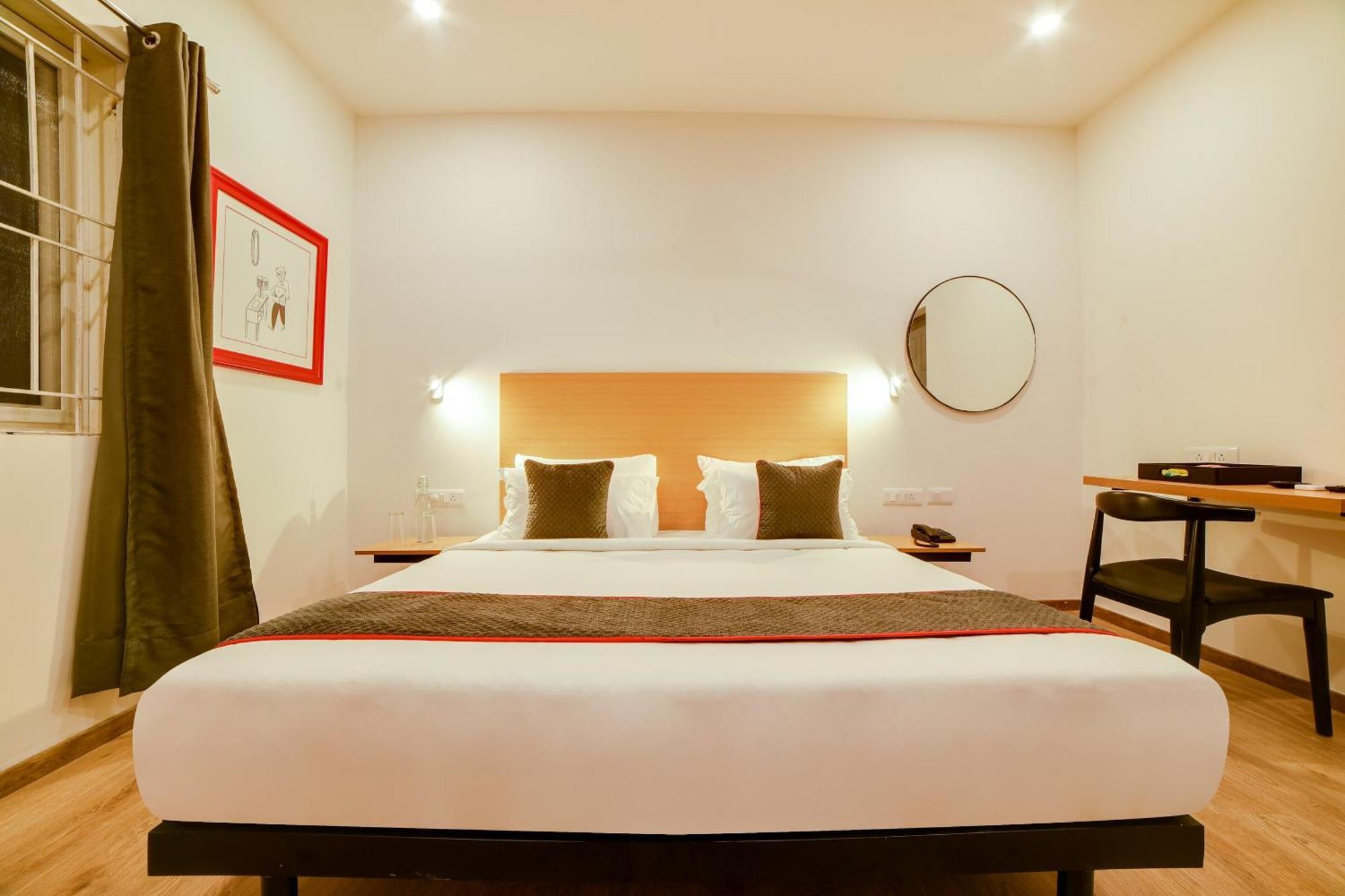 Super Townhouse Hosur Main Road Bommanahalli Near Gopalan Innovation Mall Bangalore Esterno foto